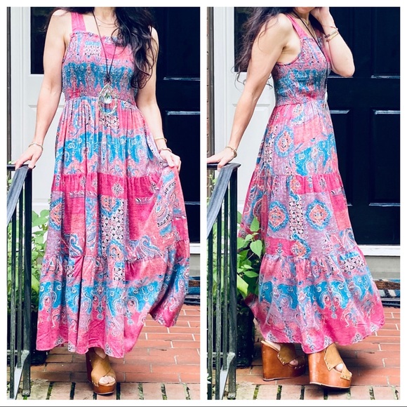 BOHO CHIC GORGEOUS PRINT MAXI DRESS - Picture 3 of 11